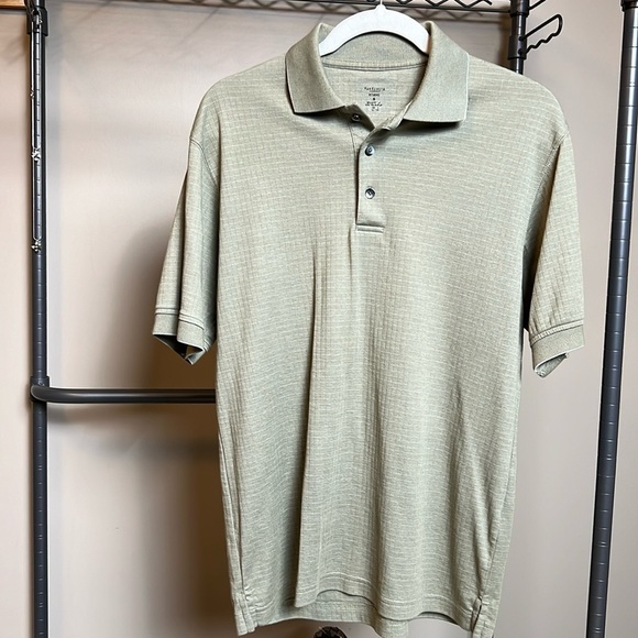 Van Heusen Size Small Men’s Olive Color Short Sleeve Collared Polo Shirt - Picture 3 of 8